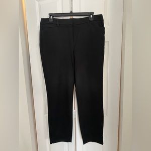 White House Black Market “The Slim Ankle” pant. Size 8, Black. Like new.
